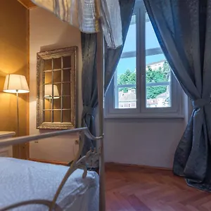 Apartment Galerija Et Netflix Old, Ljubljana